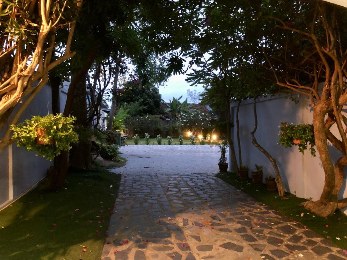 Pool Villas By Honey - Luxury Family Resort-8 Km From Beach & Nightlife Nong Prue ภายนอก รูปภาพ