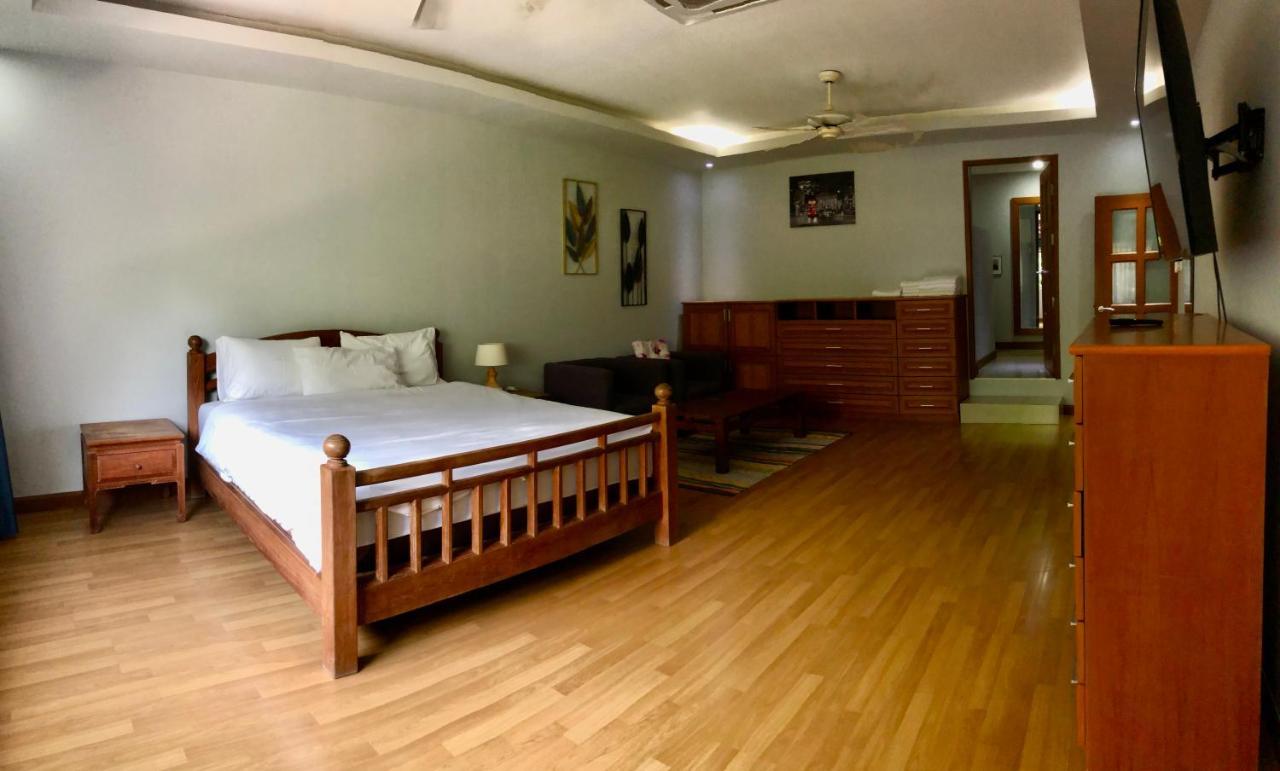 Pool Villas By Honey - Luxury Family Resort-8 Km From Beach & Nightlife Nong Prue ภายนอก รูปภาพ